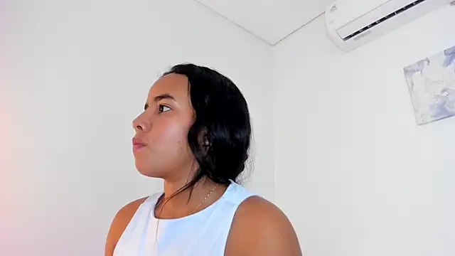 Roxy_Stonee: онлайн-секс-чат