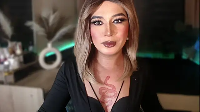 mslilly_croft ওয়েবক্যাম শো