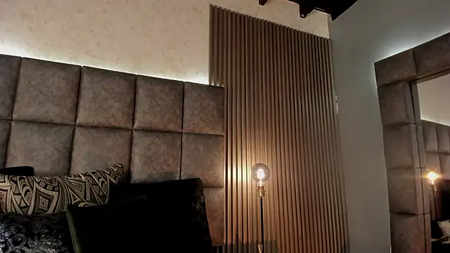 BrigitteVons Chat XXX live