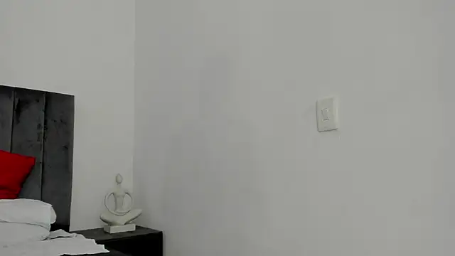 RedNDizzy 라이브 XXX 채팅