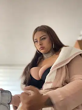 عرض كام EmilyMoore_Pink