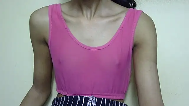 Anu_tiny Chat XXX live