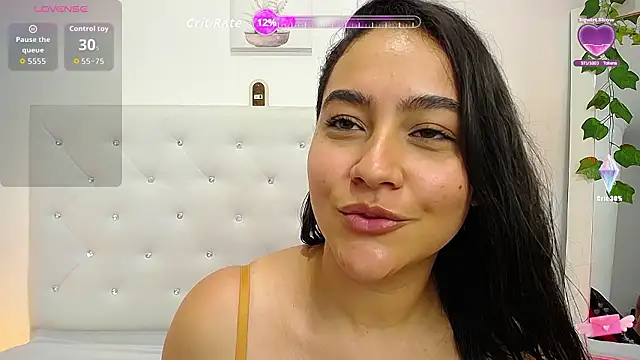 Chatroom XXX en direct de honeybliss_