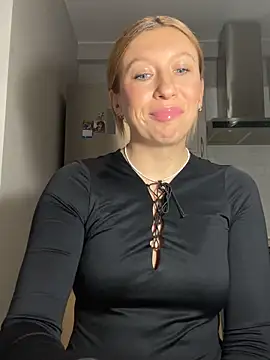 Онлайн чат XXX Kittie_Valentine