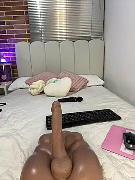 Czat XXX na żywo – Libia_James