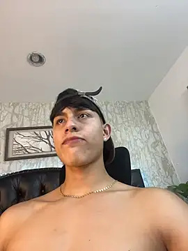 Lander_Cruz 现场XXX聊天