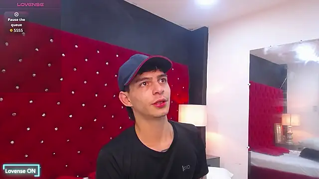 Živý XXX chat Logan_Woods