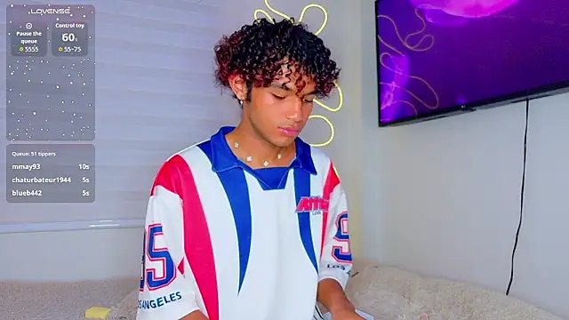 Aaron_Wiinter's Live XXX Chat