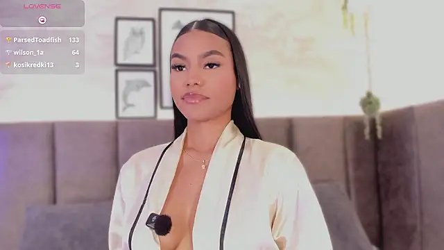 chloe_sullivannn: онлайн-секс-чат