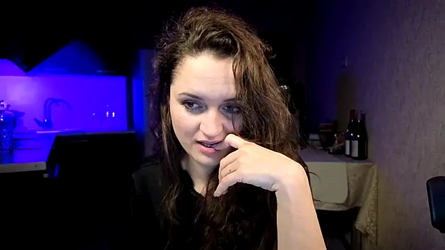 Cerann1 Live XXX-Chat