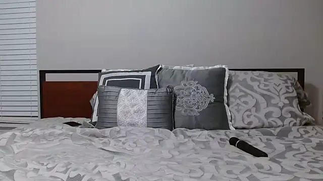 ambersinxxx's Webcam Show