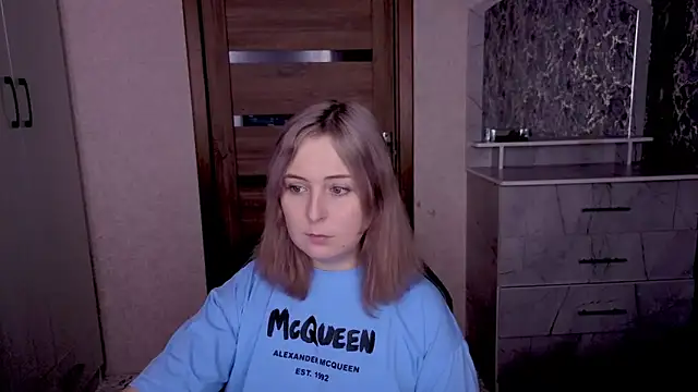 Онлайн чат XXX Kristy-Max