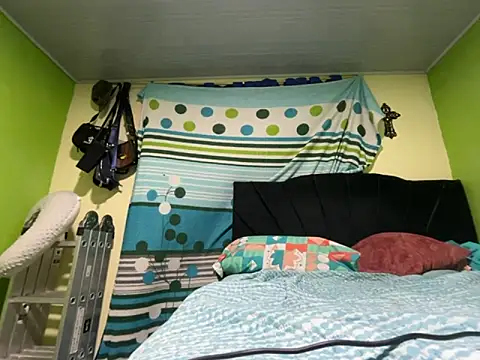 tinycockdeepass 라이브 XXX 채팅