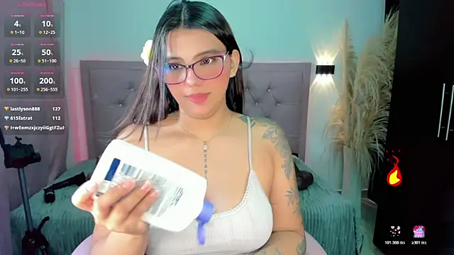 Chat XXX en directo de Ashley_dolll