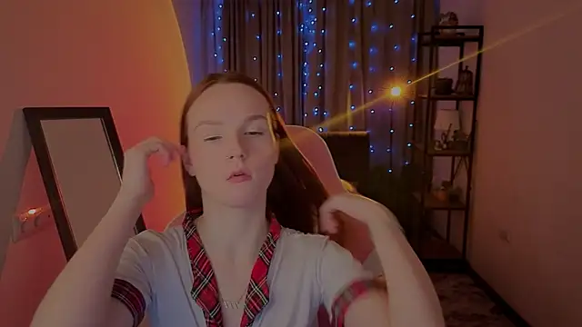 Mya_Sun: онлайн-секс-чат