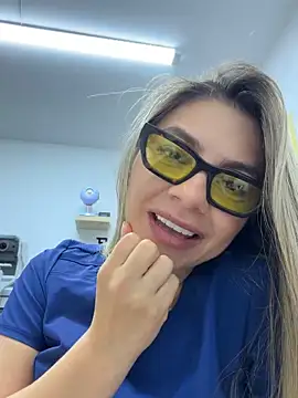 alicee16 라이브 XXX 채팅