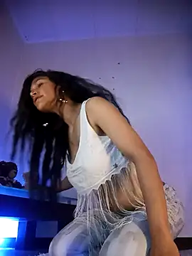 Chatroom XXX en direct de _aish_a