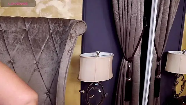 BustyGizelle Chat XXX live