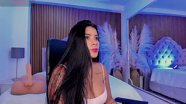 SelenaStonne's Live XXX Chat