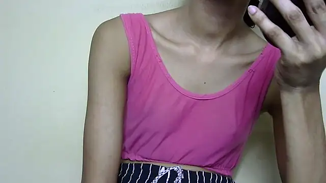 Chat XXX en directo de Anu_tiny