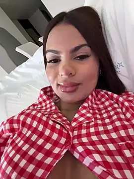 Irina_Velvett 现场XXX聊天