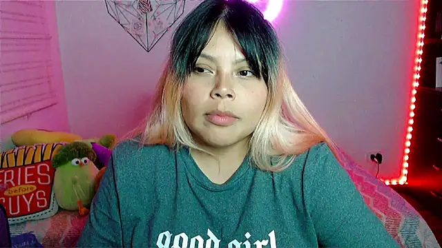 EllieMoonX Chat XXX live