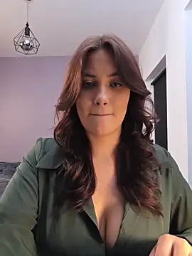 Živý XXX chat MiaRides19