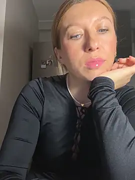 Kittie_Valentine 现场XXX聊天