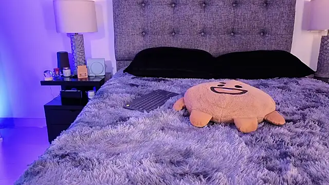 mandi4pole_ live XXX chat