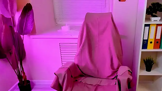 CarolGiggly's Live XXX Chat