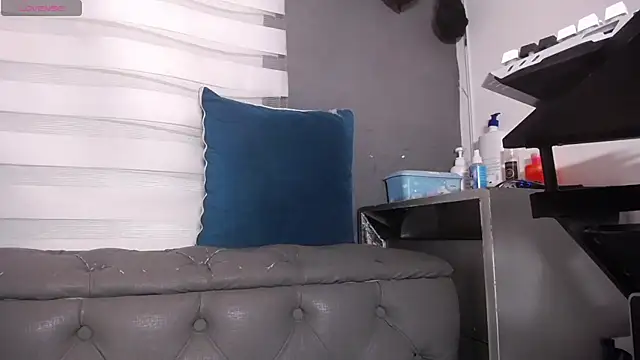 dirty_27cmsのライブXXXチャット