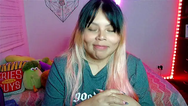 دردشة EllieMoonX الجنسية المباشرة