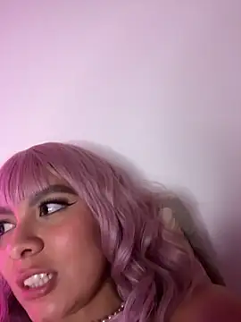 Nicollewest1's Live XXX Chat