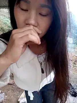 Pokazy przed kamerką – congchua977