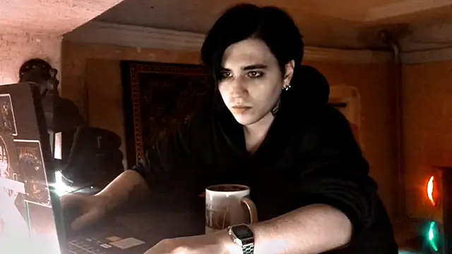 sademobeer: απευθείας συνομιλία ΧΧΧ