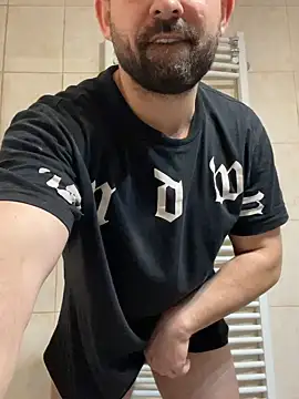 Pokazy przed kamerką – Lover_boy_89