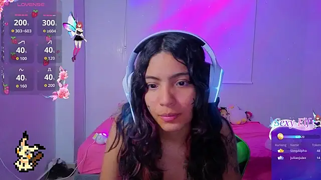 Lovelyamyy élő XXX-chatje