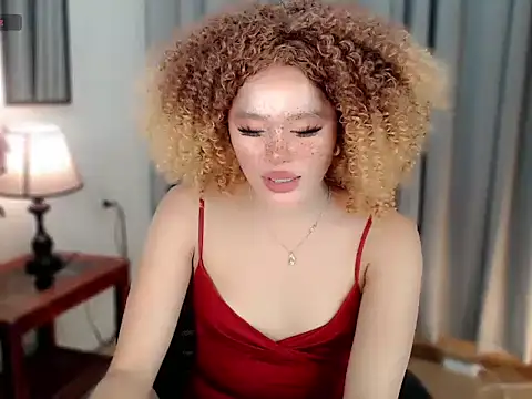 Kathyfied Adlı Modelin Web Kamerası Şovu