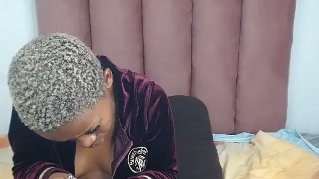 ScorpioBlue_ Live XXX-chat