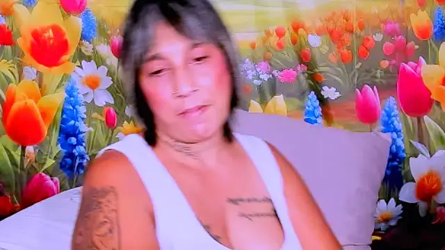 indianroxy: онлайн-секс-чат