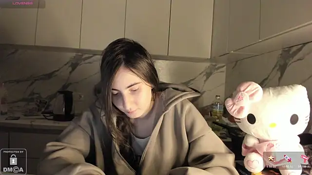 Онлайн чат XXX Ayesha_Thebestt