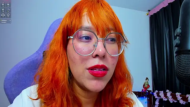 _Moon_Johnson: απευθείας συνομιλία ΧΧΧ