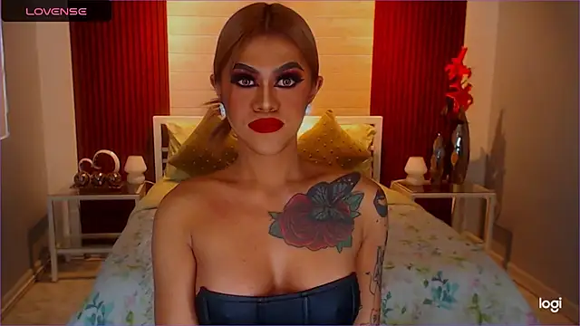 StellaStrong30 Webcam show