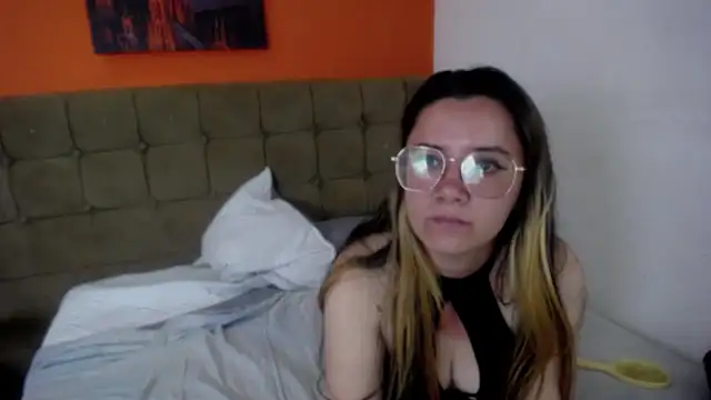 Alaiia___ Live XXX Chat