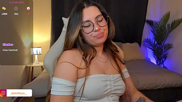 dakottaa_n Live XXX chat