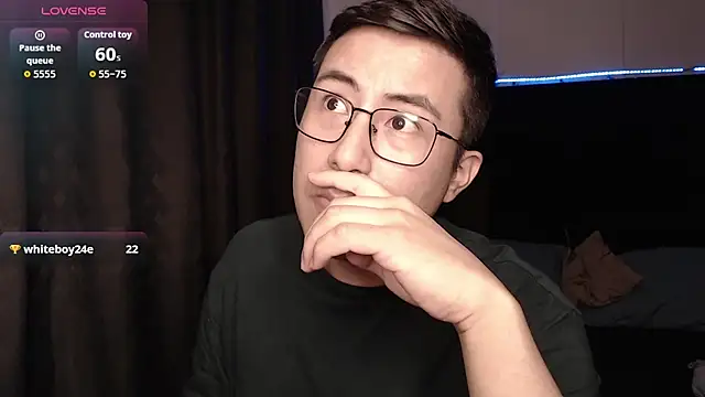 andrewmhilton_: вебкам-шоу