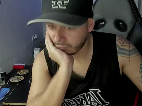 ragnar_lothbrok777's Live XXX Chat