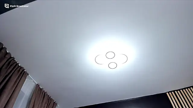 Webkamerová show fireflowers_