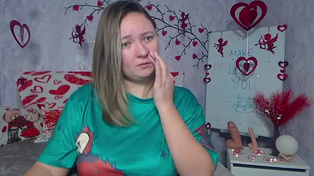 SallyVerda Chat XXX live