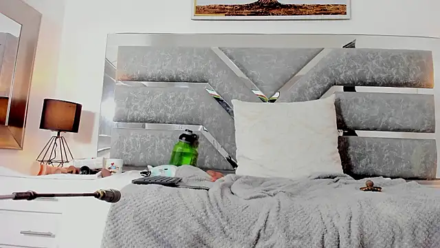 Slut_Milf_ Live XXX Chat